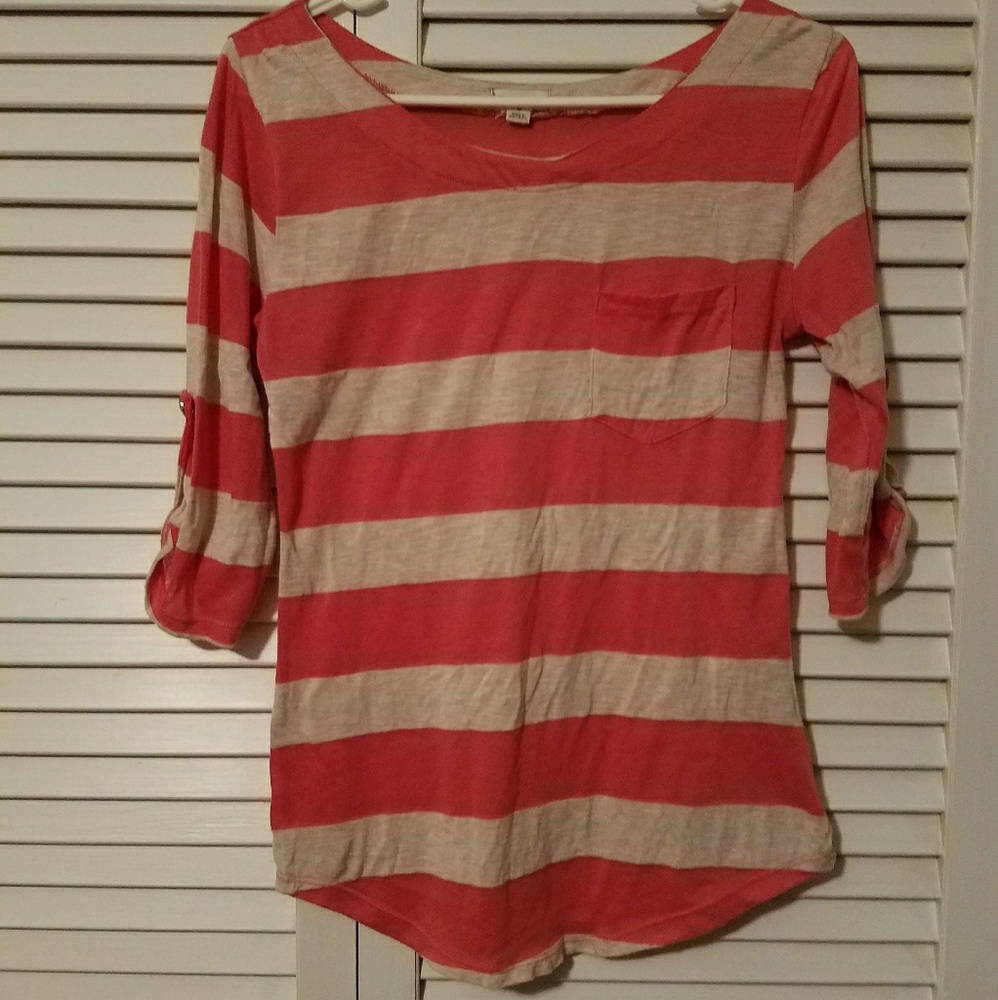 3/4 sleeve shirt